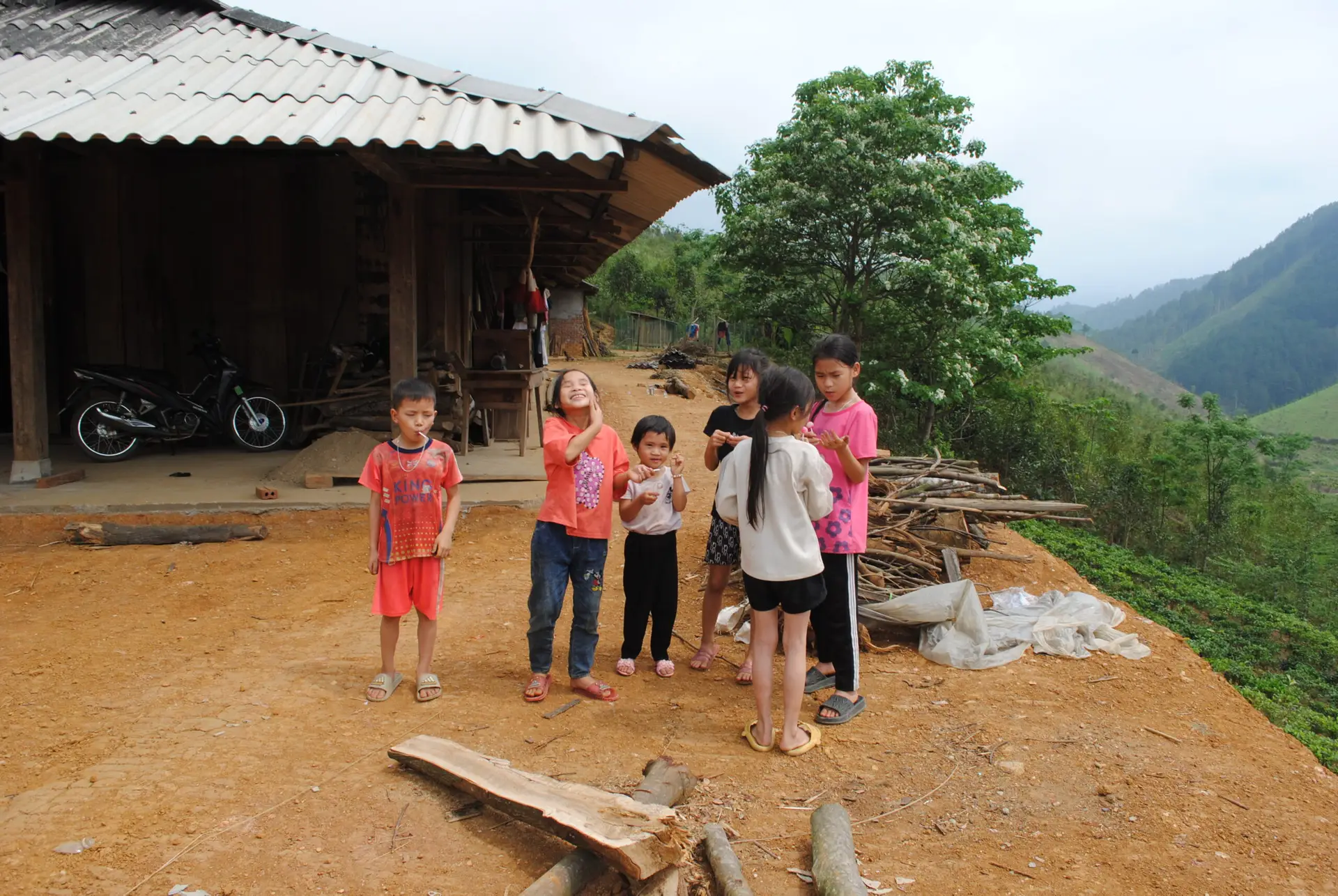 Severní Vietnam, Nam Bung